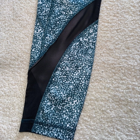 lululemon Inspire Tight II Full-On Luxtreme Pebble Print Size 6 - Picture 6 of 8